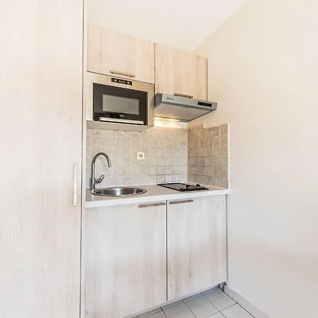 Caesar Domus-2 By Interhome Daire *